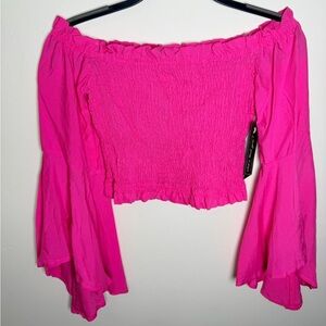 Who’s that girl pink top Medium NWT Chic Fuchsia Off-Shoulder Blouse vacation